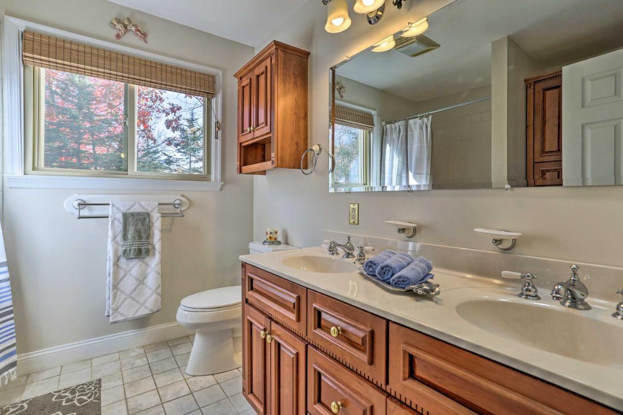 Waterfront Haven On Pines Ski, Swim And Relax * Pocono Lake
