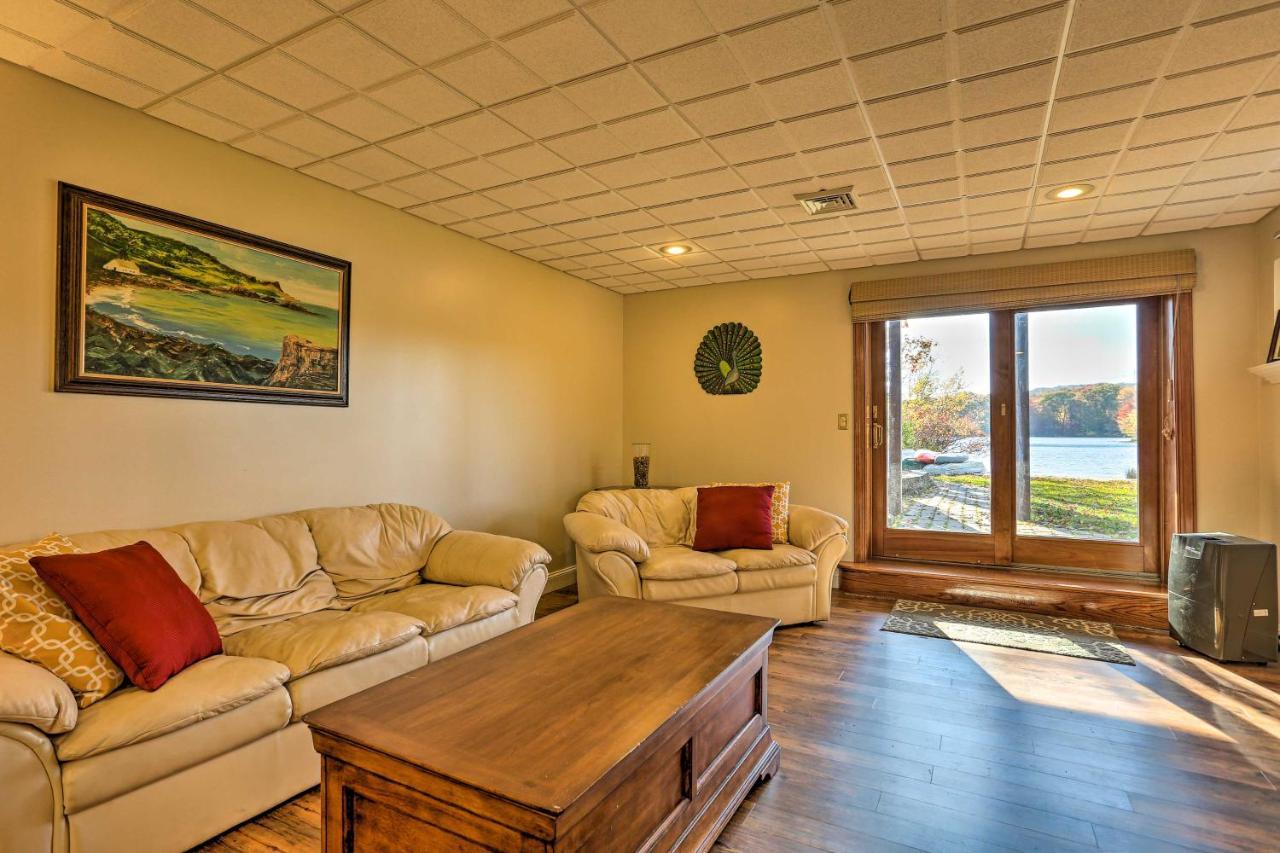 Waterfront Haven On Pines Ski, Swim And Relax